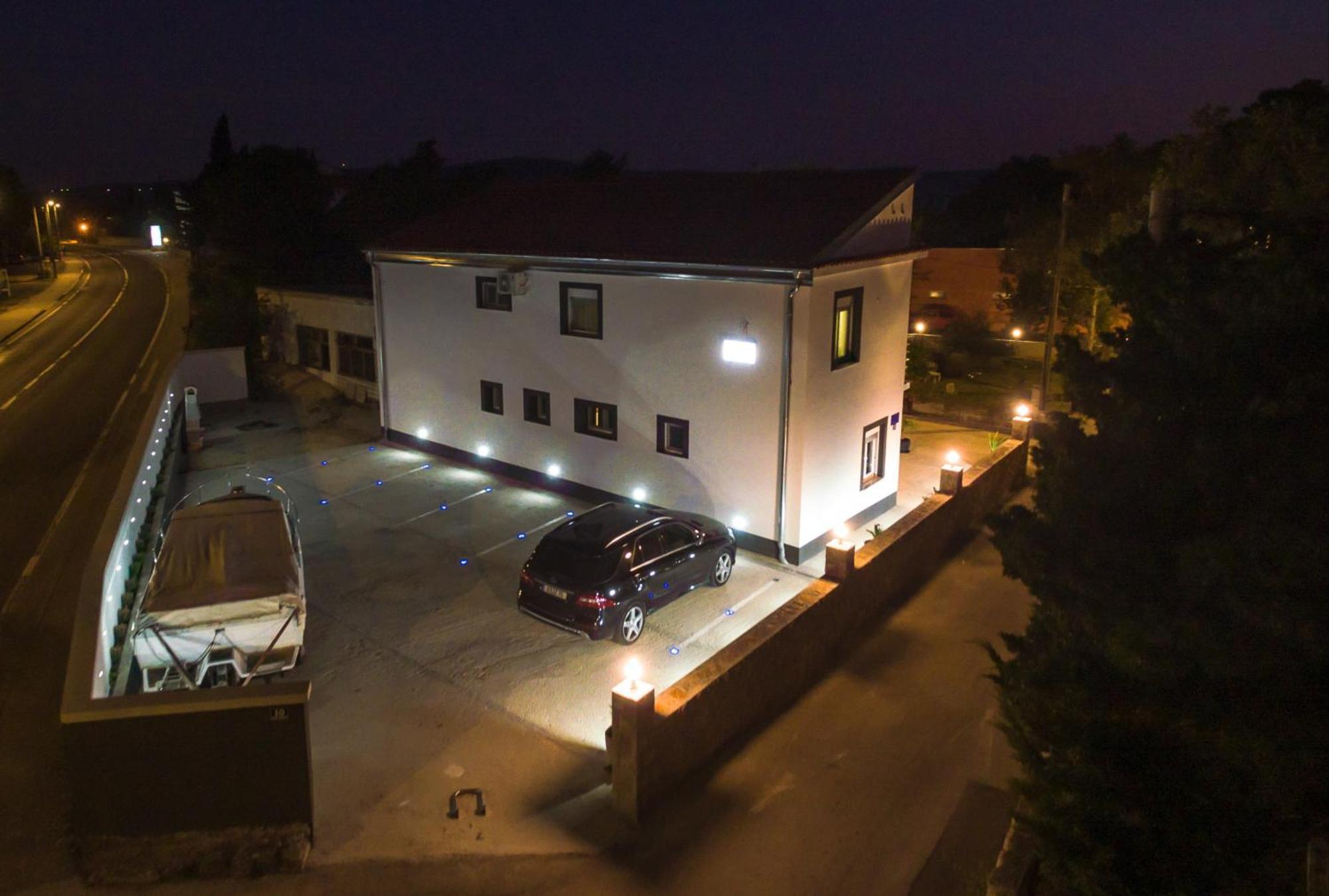 Jeli Apartments Starigrad Paklenica Chambre photo