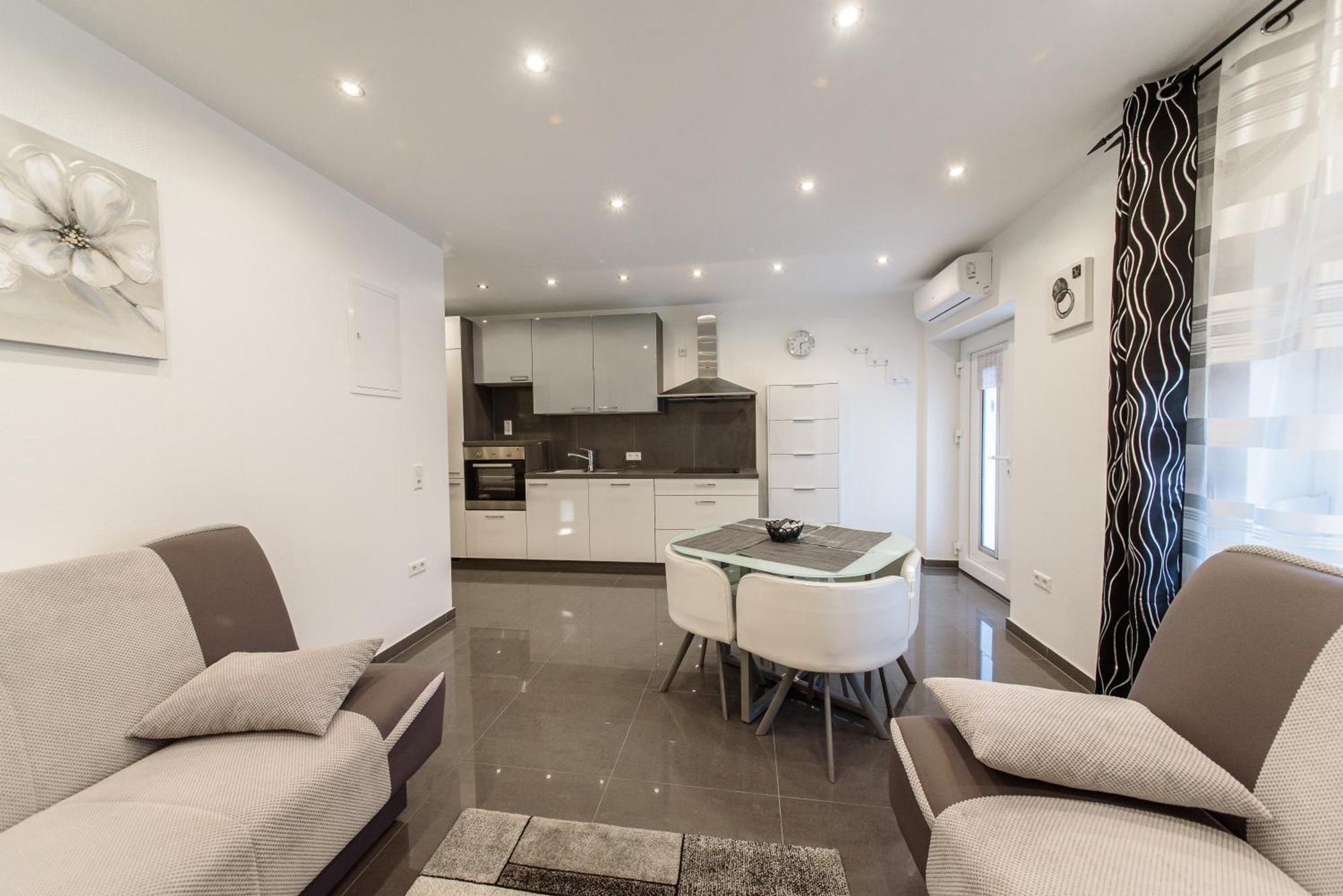 Jeli Apartments Starigrad Paklenica Chambre photo