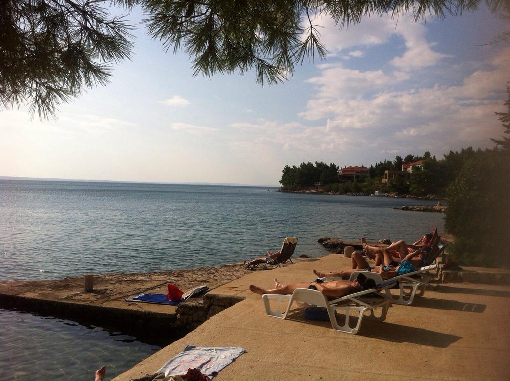 Jeli Apartments Starigrad Paklenica Extérieur photo